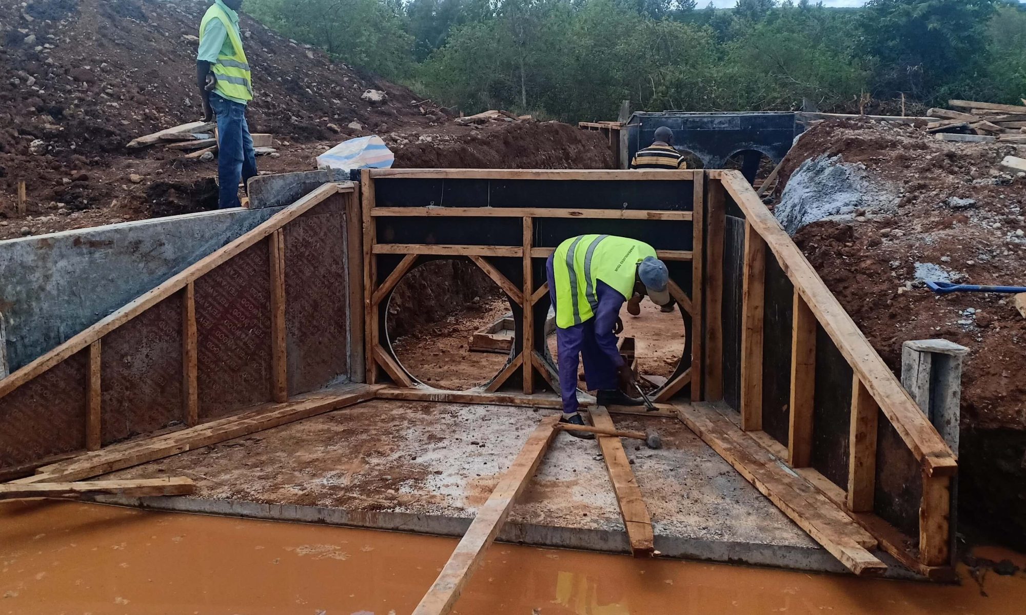 Cross culvert at Kyuso town by Futwakz